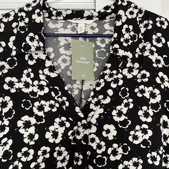 H&M Black and White Floral Button Down Dress - XL - Picture 2 of 3